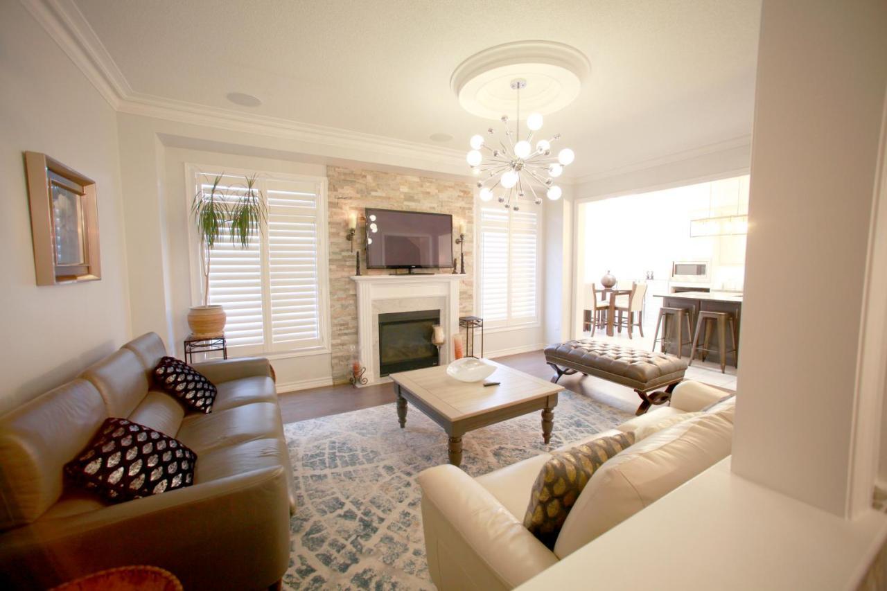 Beautiful 4 Bedroom Upper Unit Of Home, No Shared Spaces ジョージタウン エクステリア 写真