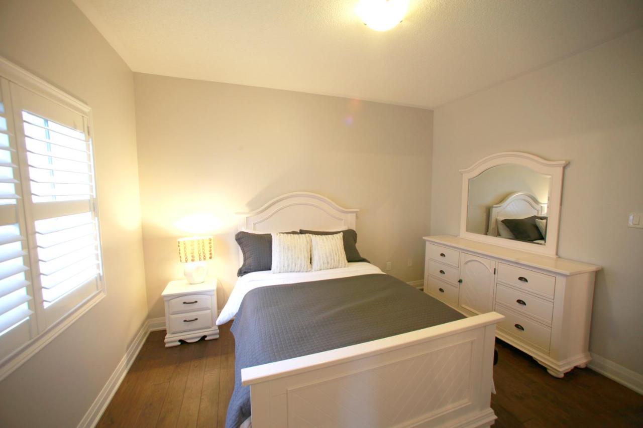 Beautiful 4 Bedroom Upper Unit Of Home, No Shared Spaces ジョージタウン エクステリア 写真